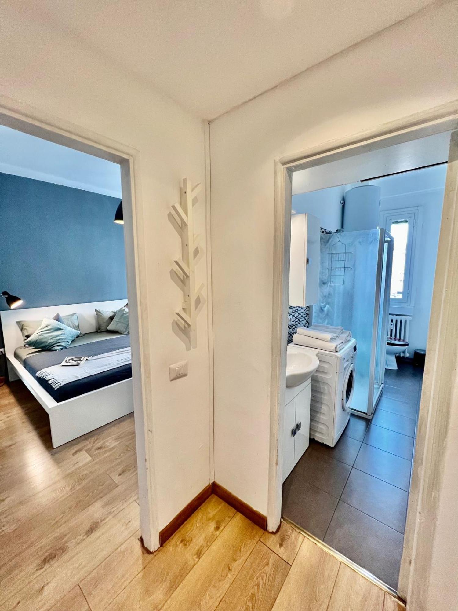 Cozy Apartment 3 Km Away From Duomo, Milan